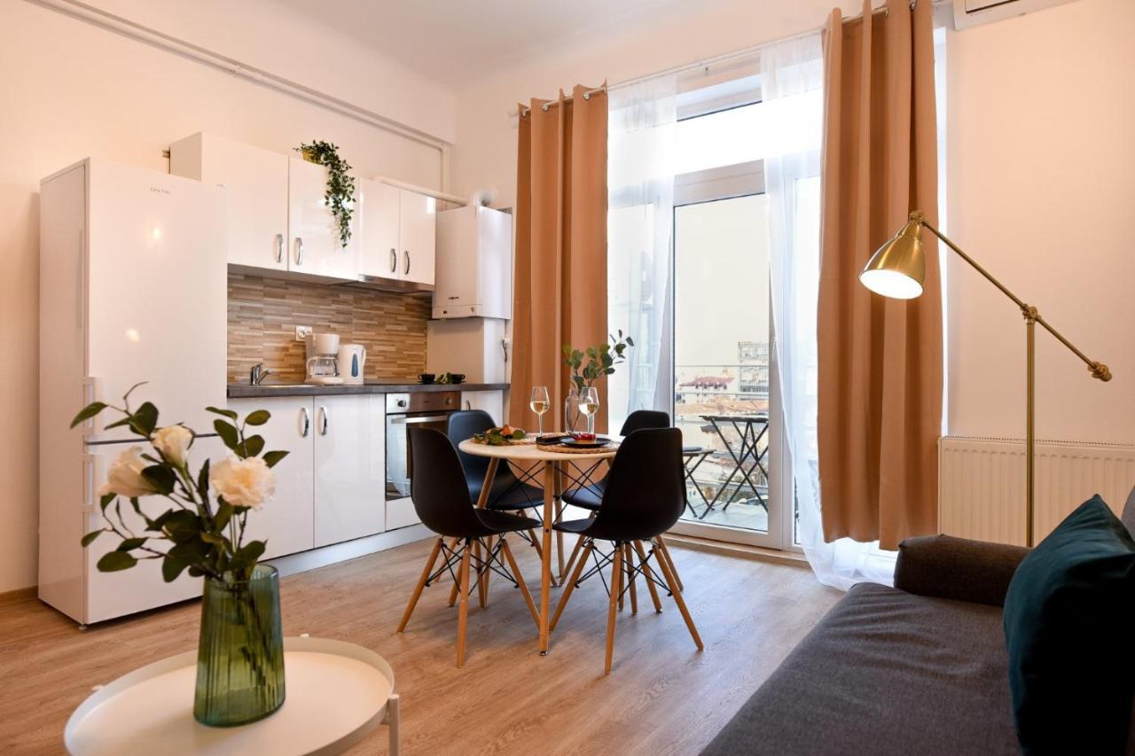 Cozy 1Br Escape - Apartment With Charming Balcony Near Universitate Bukurešť Exteriér fotografie